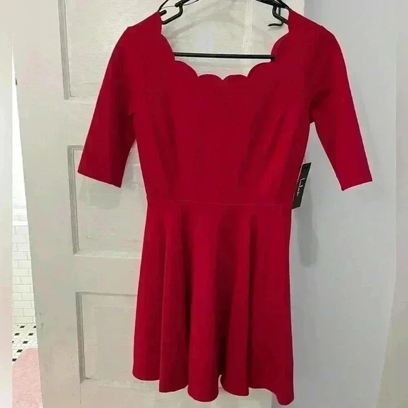NWT LuLus red scalloped flare dress size extra small‎ - Picture 2 of 12